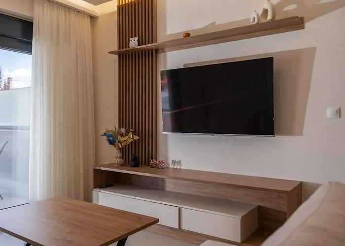 Sithoniars Avina Luxury Maisonette *