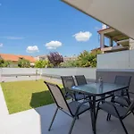 Sithoniars Avina Luxury Maisonette Casa de Férias