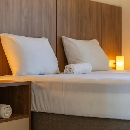 Sithoniars Avina Luxury Maisonette