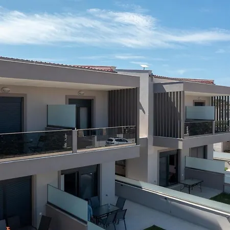 בית נופש Sithoniars Avina Luxury Maisonette *