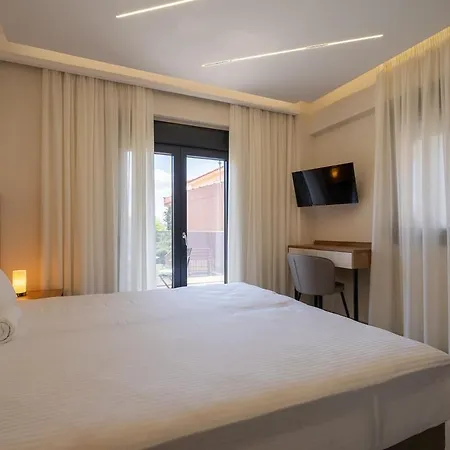 Sithoniars Avina Luxury Maisonette * ניקיטי